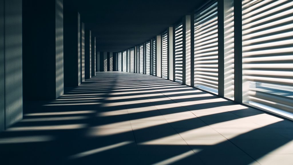 Comment les volets roulants influencent-ils la gestion de la luminosité et de l'intimité ?